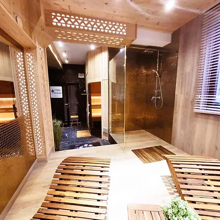Chalpa U Zbojnika Guest house *